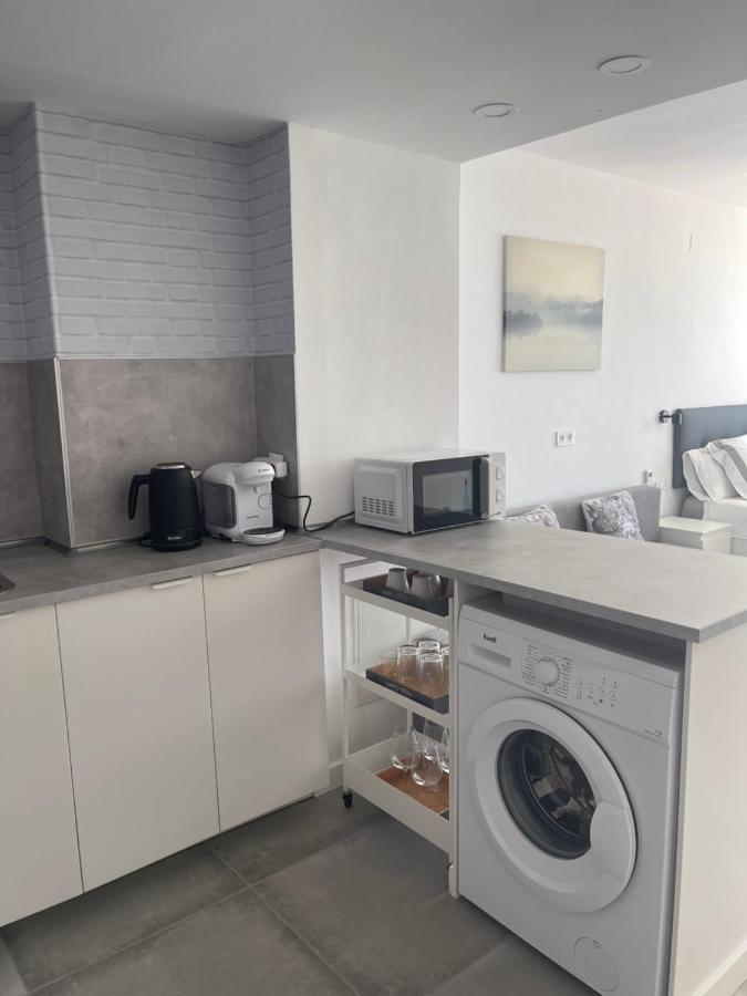 Апартаменты Apartamento Con Vistas Al Mar A Metros De La Playa Carihuela Soleil Торремолинос Экстерьер фото