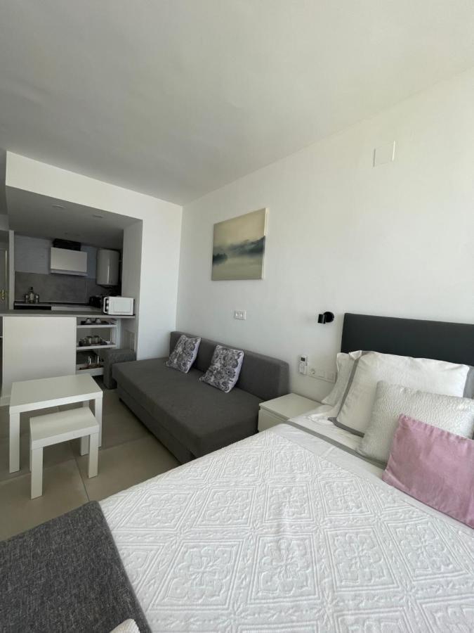 Апартаменты Apartamento Con Vistas Al Mar A Metros De La Playa Carihuela Soleil Торремолинос Экстерьер фото