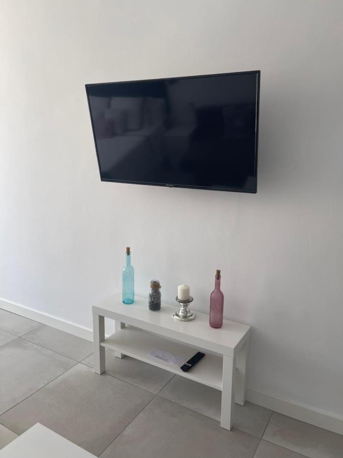 Апартаменты Apartamento Con Vistas Al Mar A Metros De La Playa Carihuela Soleil Торремолинос Экстерьер фото