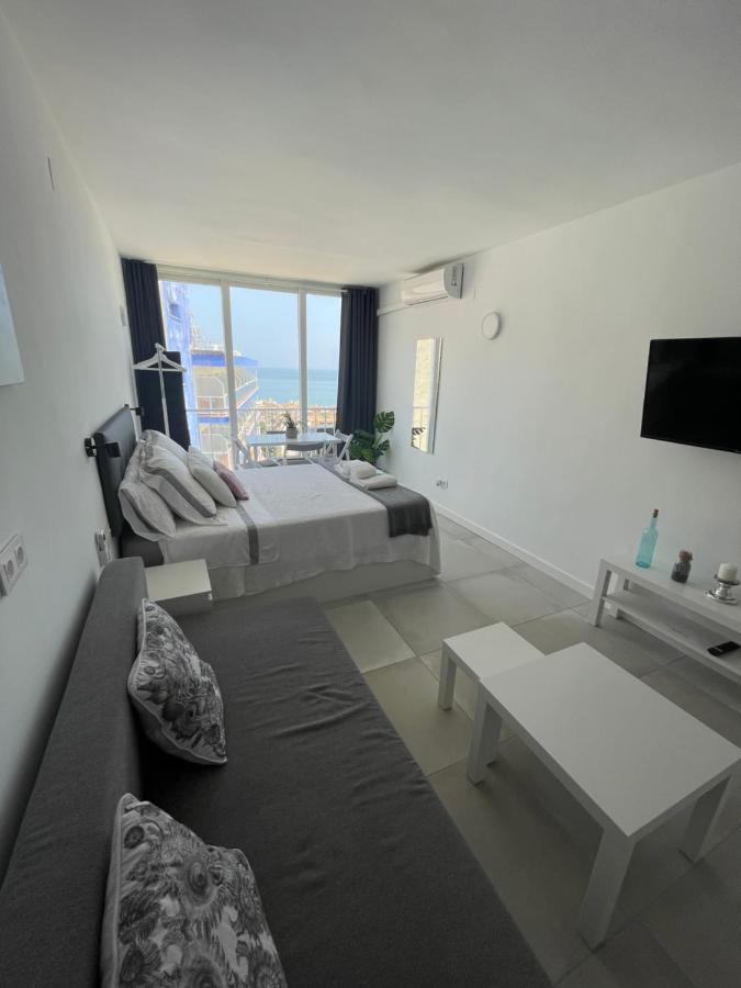 Апартаменты Apartamento Con Vistas Al Mar A Metros De La Playa Carihuela Soleil Торремолинос Экстерьер фото
